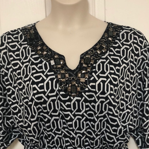 Black and White Geometric Print Beaded Shirt 22/24 - Picture 2 of 7